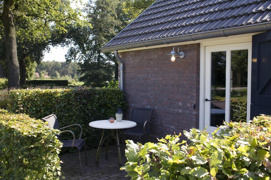 Oranje Hoeve Bed and Breakfast Helenaveen Eksteriør billede